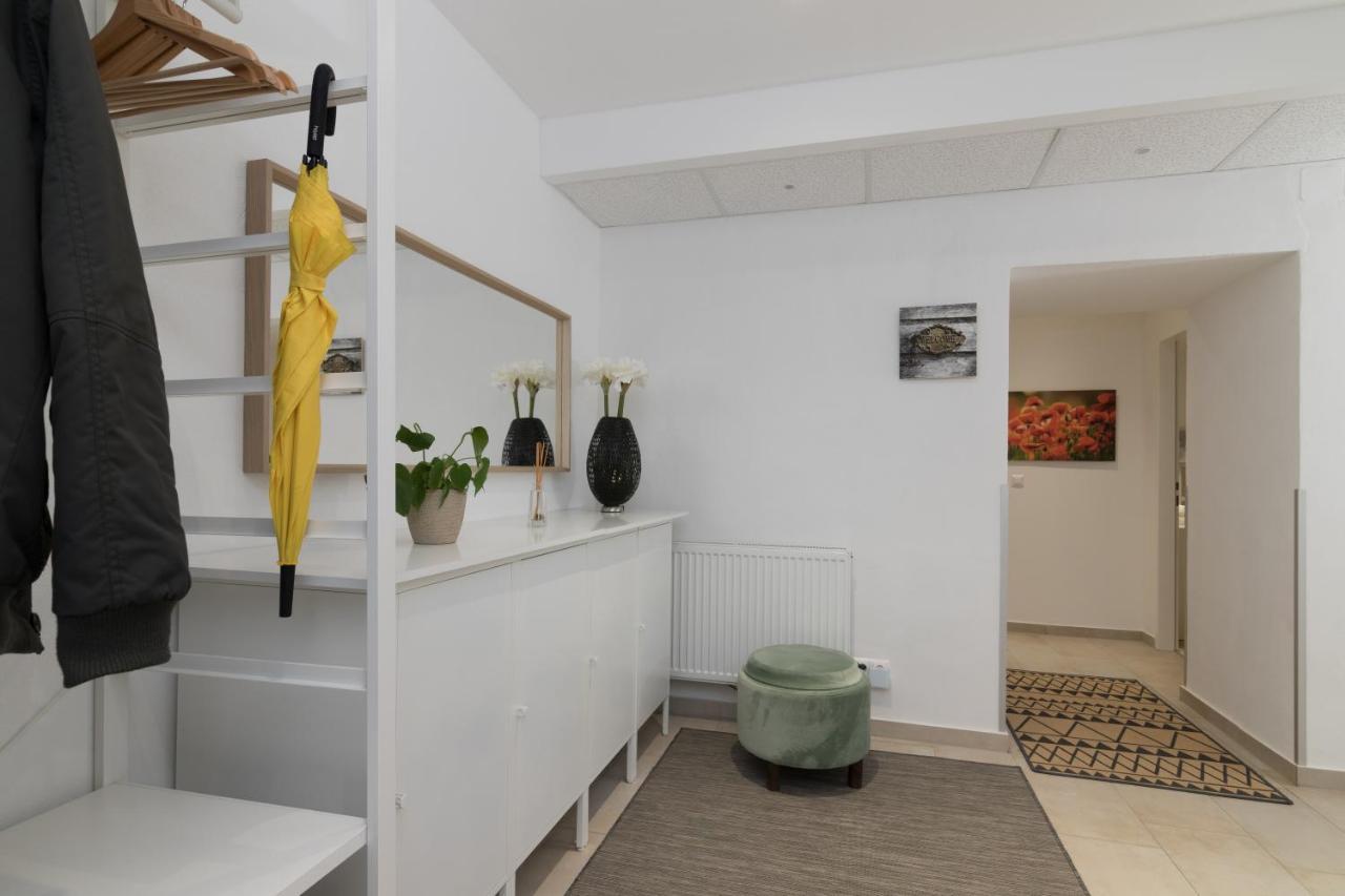Yeshello Belvedere Apartment Wien